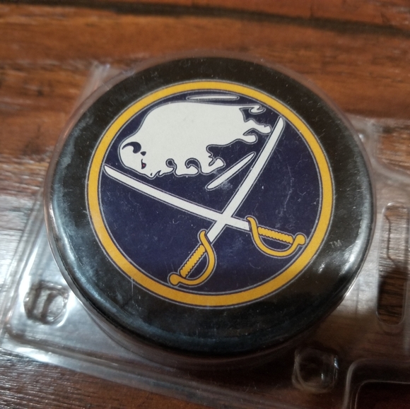 Hockey Puck - Picture 2 of 4